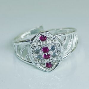 Oval Toe Rings With Pink and White Zirconia Stone In Silver