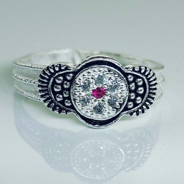 Rakhi Circle Shaped Toe Ring With Pink And Green Zirconia Stones In Silver