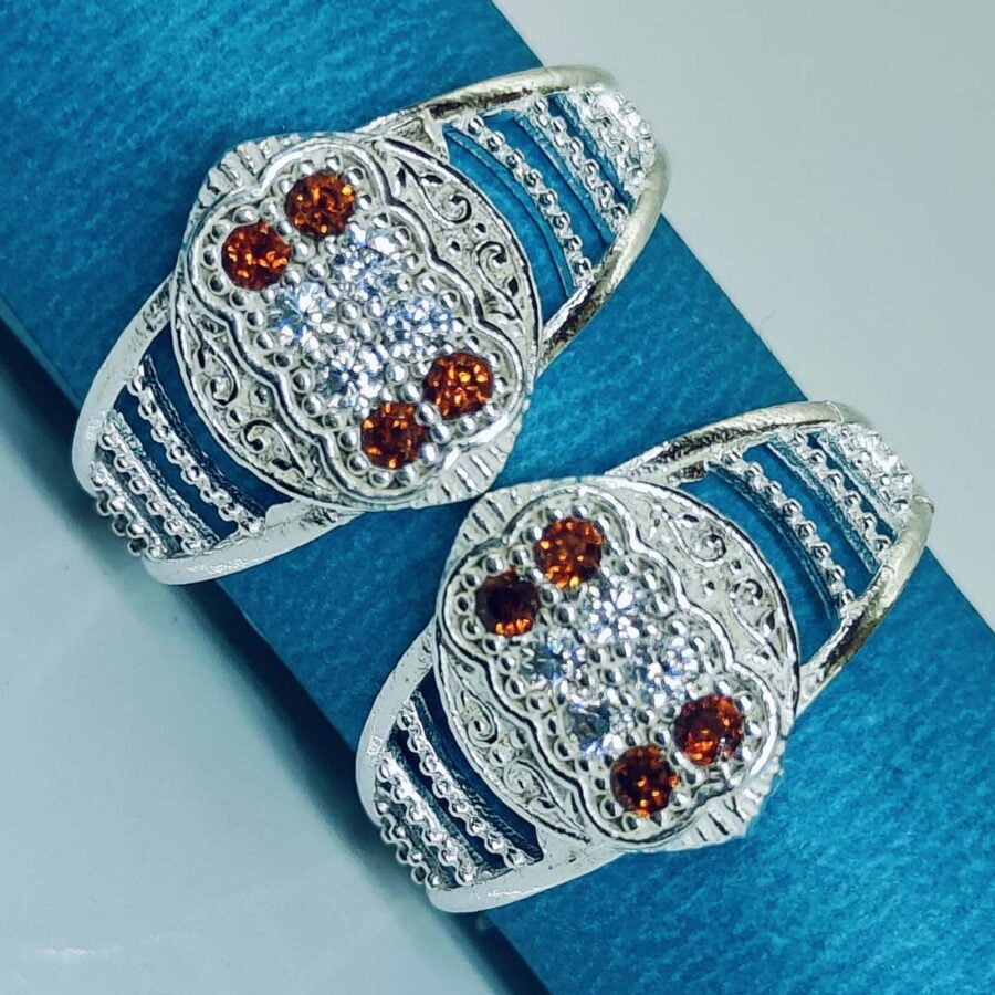 Oval Shape Toe Rings With Peach and White Zirconia Stones In Silver